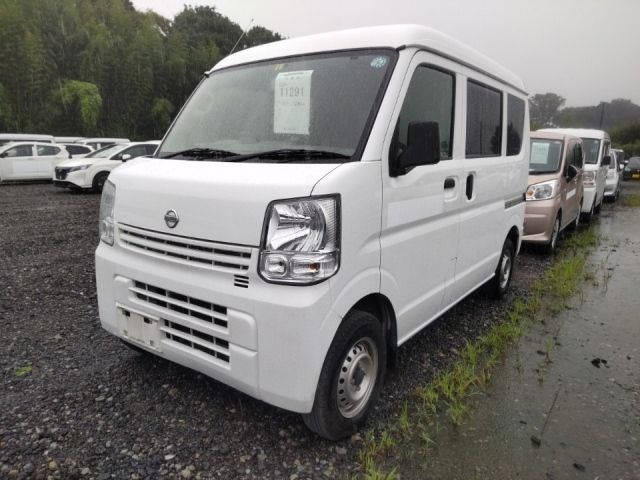 11291 Nissan Clipper van DR17V 2018 г. (LUM Tokyo Nyusatsu)